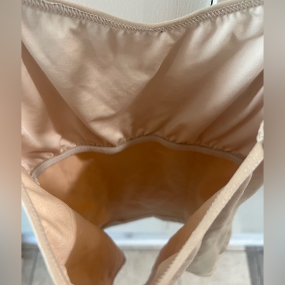Motionwear small adult camisole tank nude top. Excellent condition - Picture 3 of 4